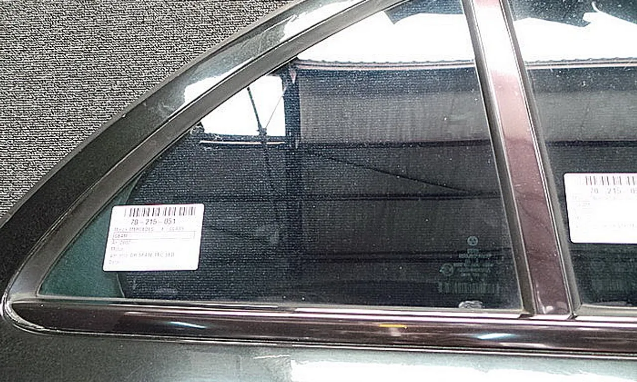 GEAM SPATE MIC DREAPTA MERCEDES E-CLASS 2002-2009