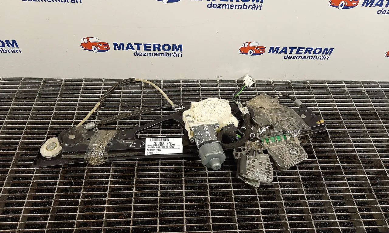 MACARA USA FATA DREAPTA MERCEDES E-CLASS 2002-2009