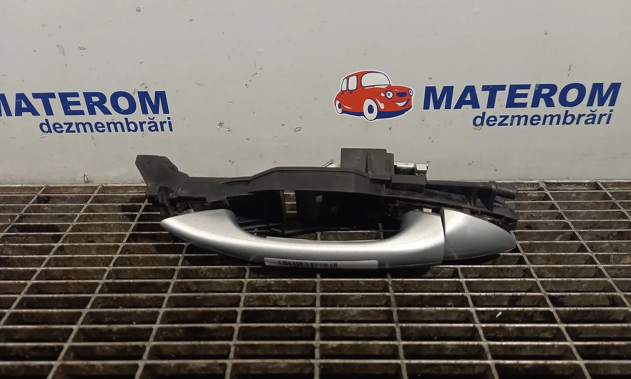 MANER USA FATA DREAPTA MERCEDES E-CLASS 2002-2009