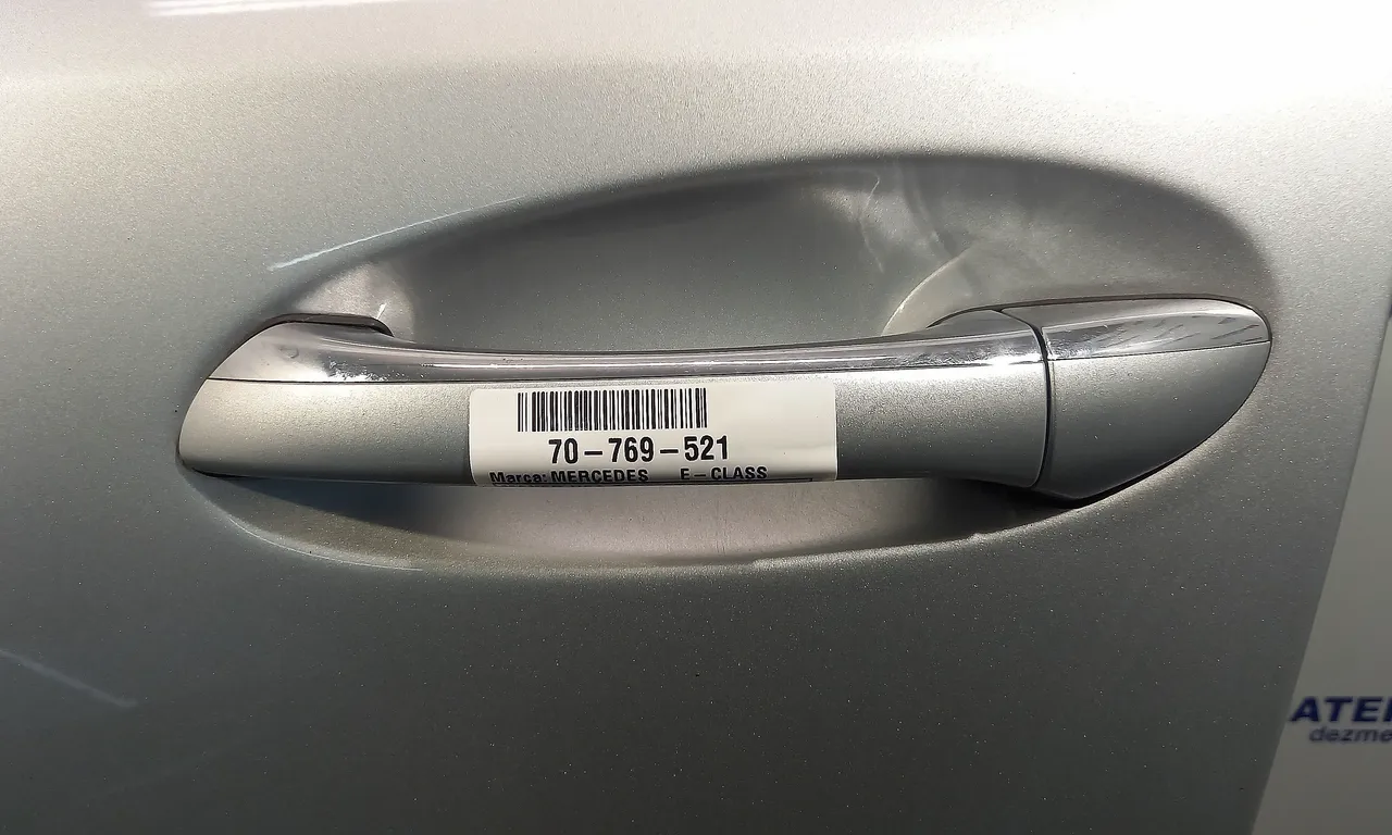 MANER USA FATA STANGA MERCEDES E-CLASS 2002-2009