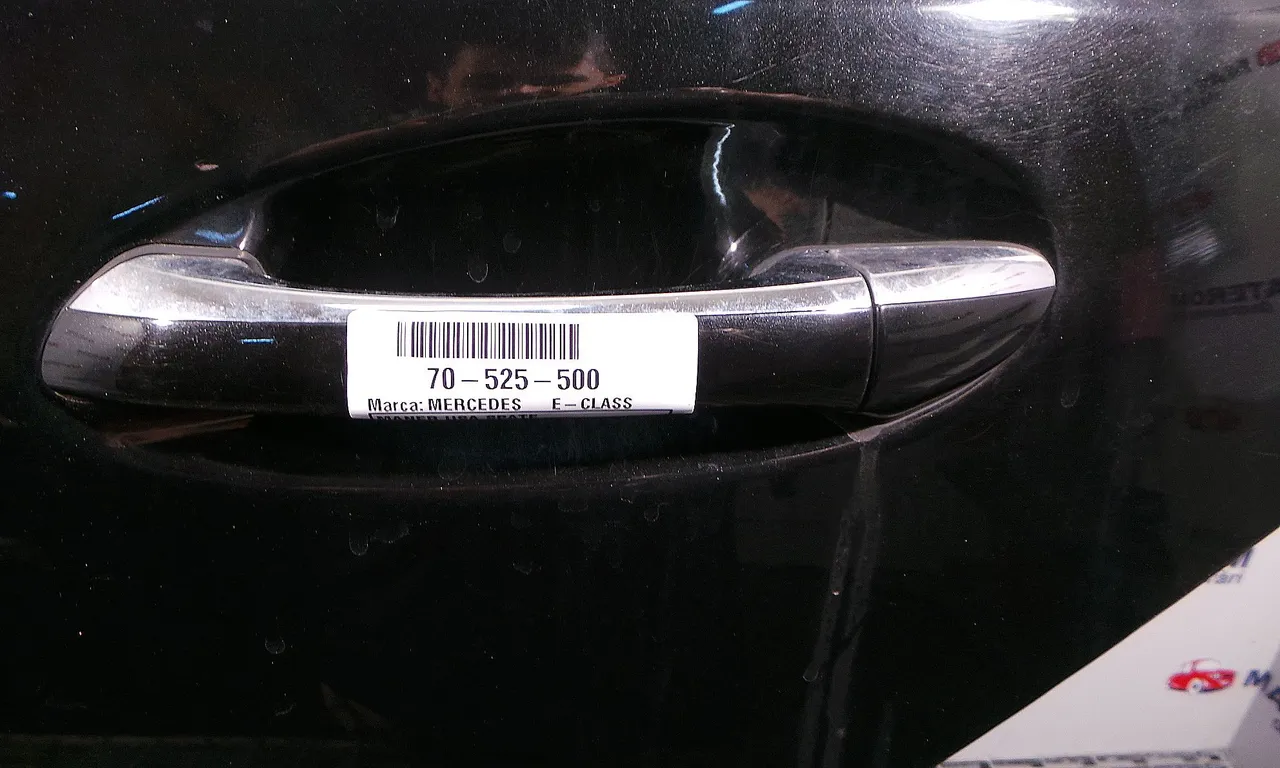 MANER USA SPATE STANGA MERCEDES E-CLASS 2002-2009