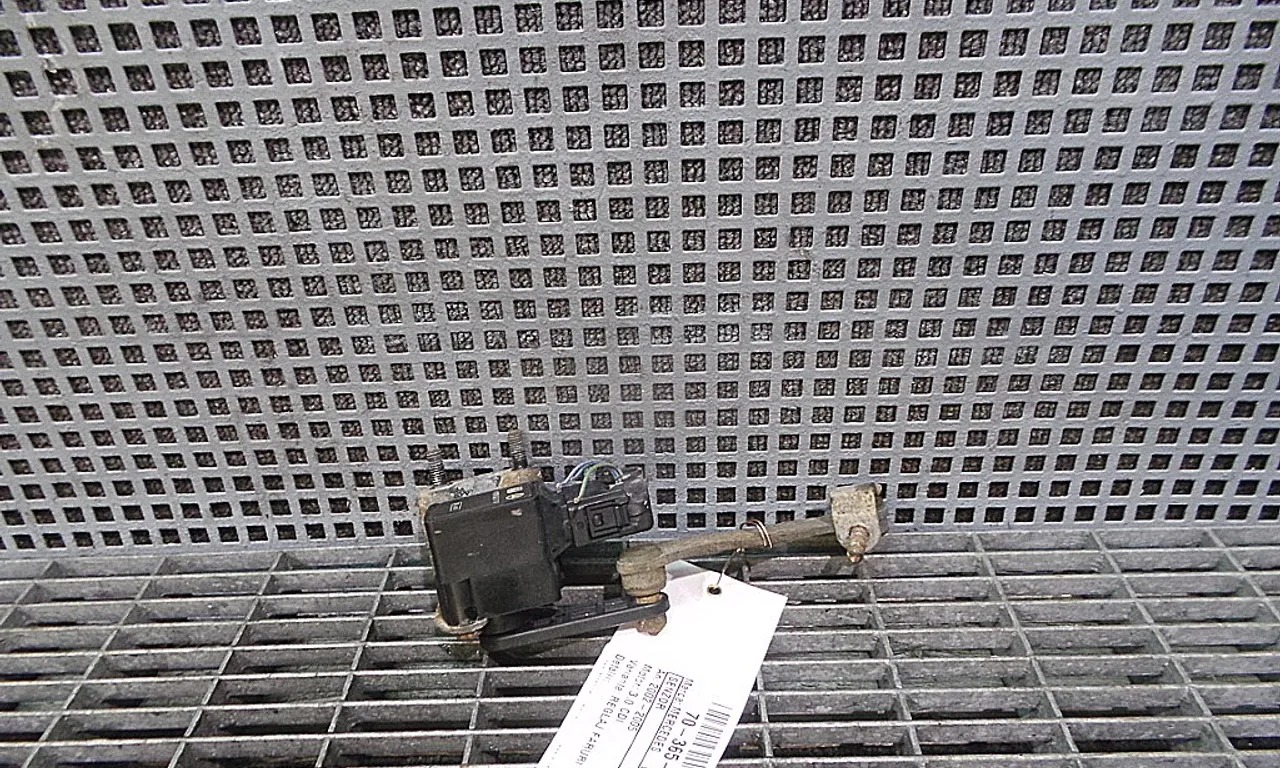 SENZOR REGLARE FAR MERCEDES E-CLASS 2002-2009