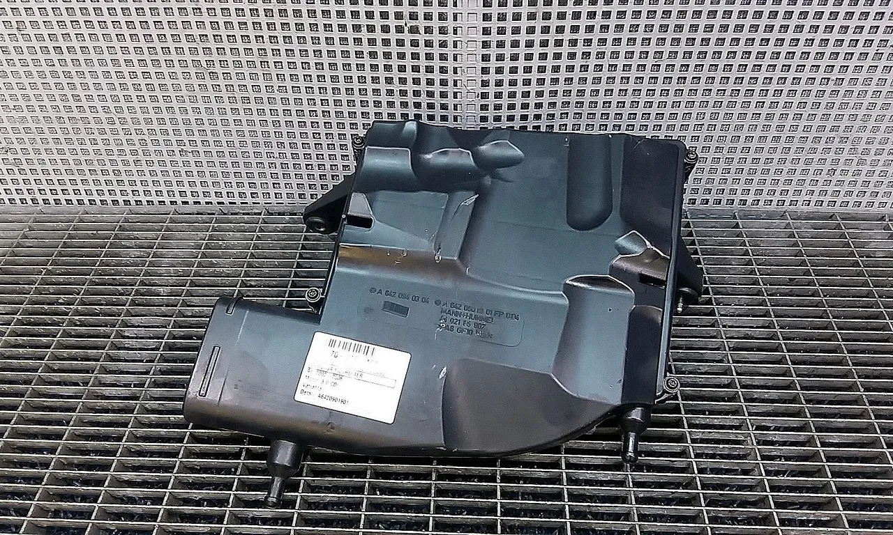 CARCASA FILTRU AER MERCEDES E-CLASS 2002-2009