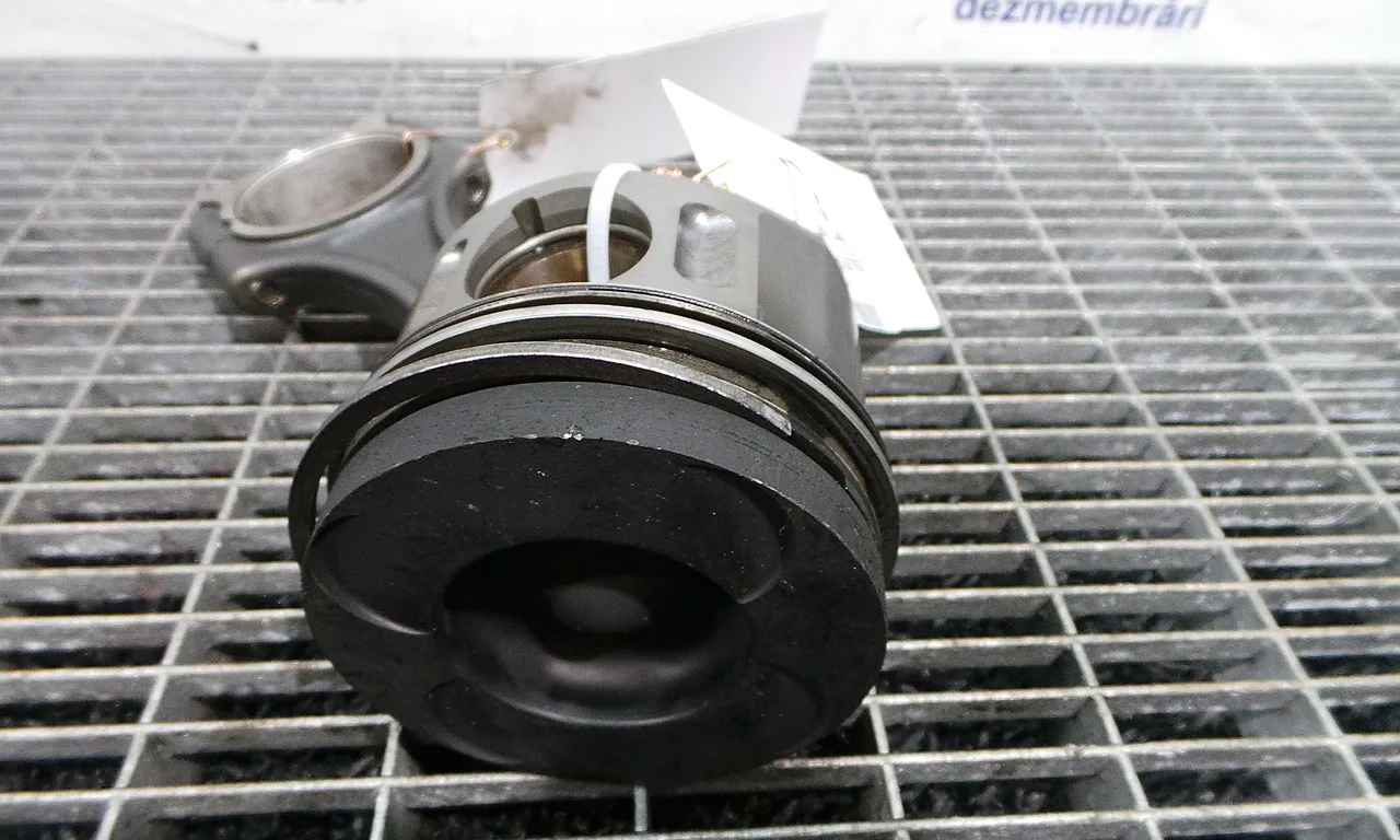 PISTON MERCEDES E-CLASS 2002-2009