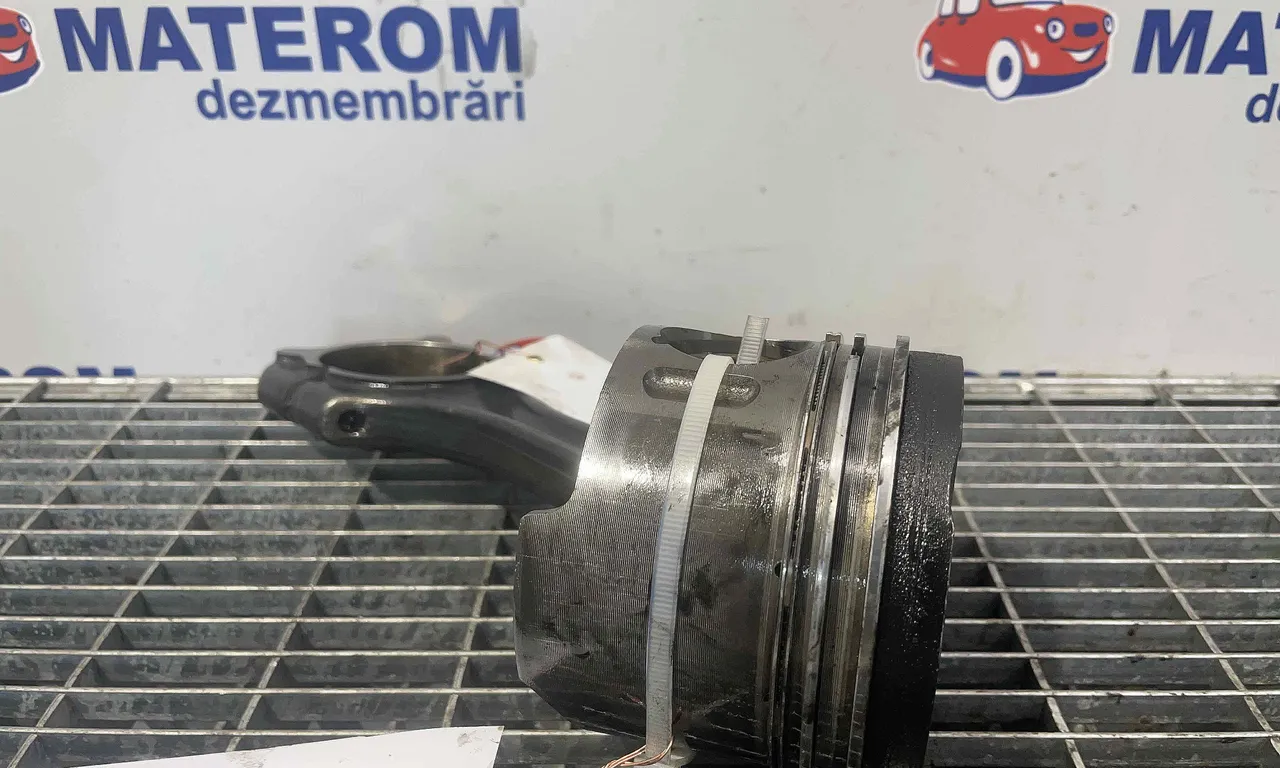 PISTON MERCEDES E-CLASS 2002-2009