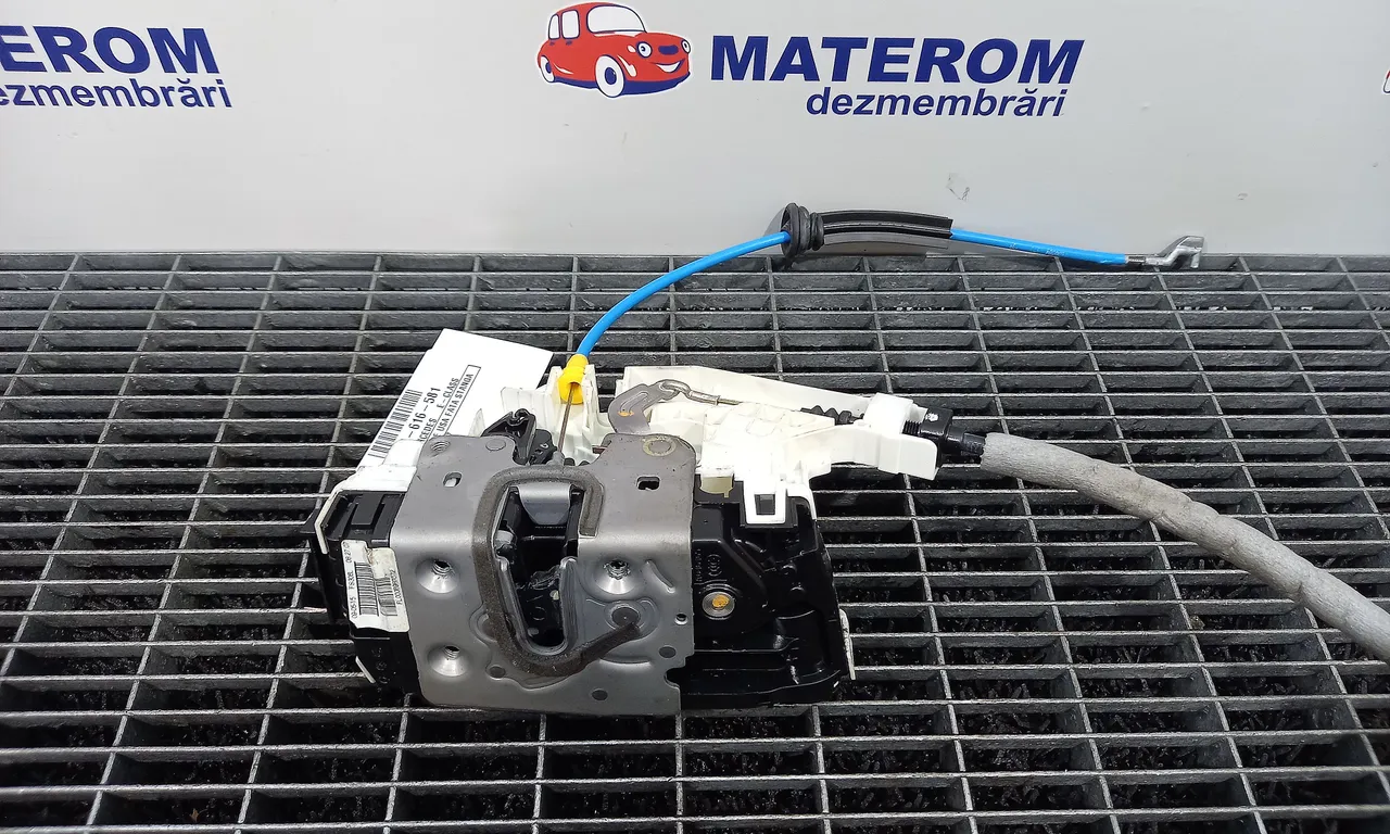 INCUIETOARE USA FATA STANGA MERCEDES E-CLASS 2009-2016