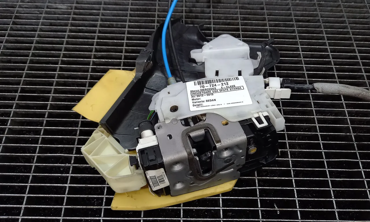 INCUIETOARE USA SPATE STANGA MERCEDES E-CLASS 2009-2016