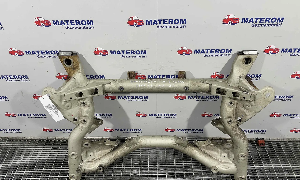 JUG MOTOR MERCEDES E-CLASS 2009-2016
