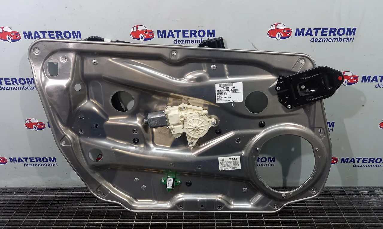 MACARA USA FATA STANGA MERCEDES E-CLASS 2009-2016