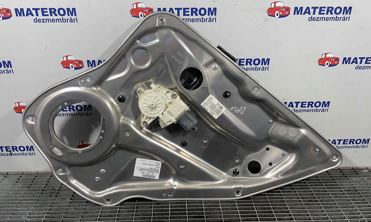 MACARA USA SPATE DREAPTA MERCEDES E-CLASS 2009-2016