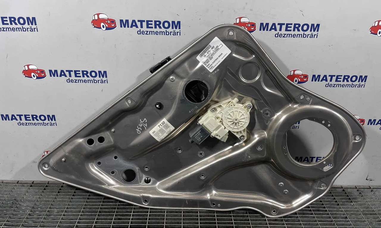 MACARA USA SPATE STANGA MERCEDES E-CLASS 2009-2016