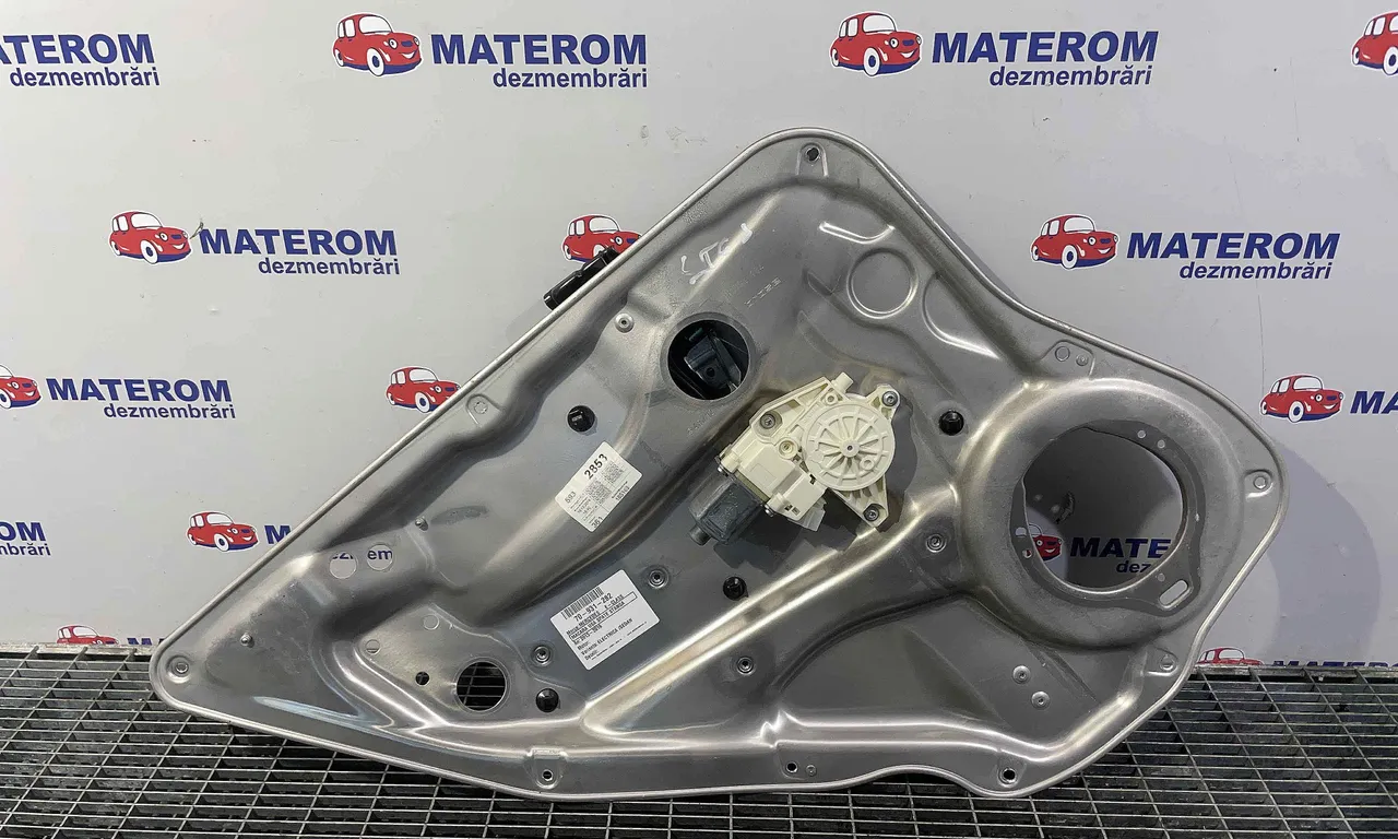 MACARA USA SPATE STANGA MERCEDES E-CLASS 2009-2016