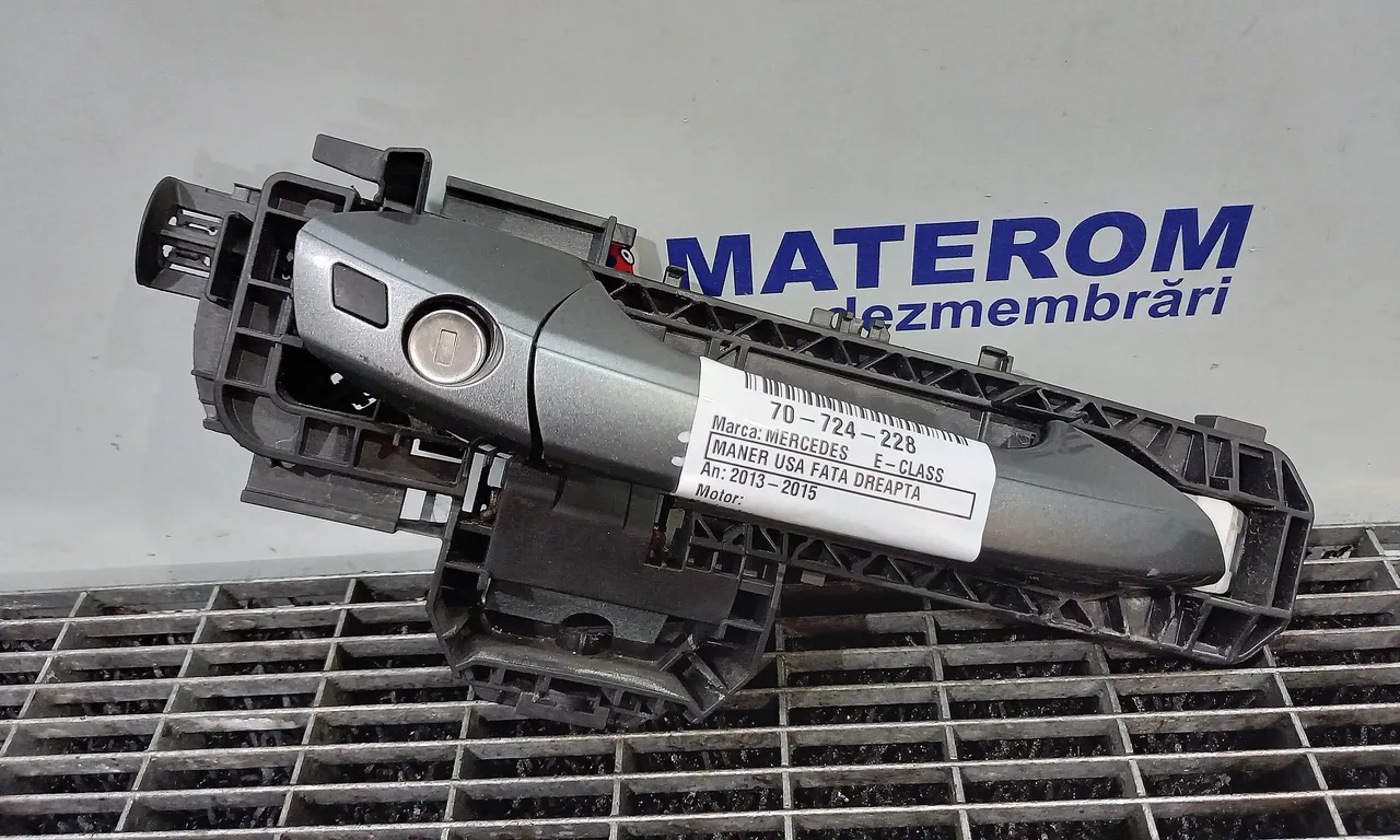 MANER USA FATA DREAPTA MERCEDES E-CLASS 2009-2016