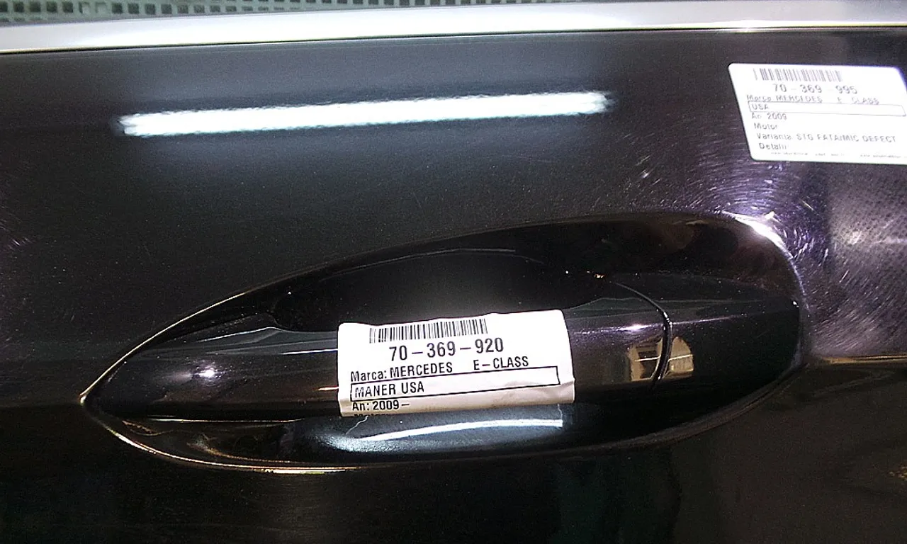 MANER USA FATA STANGA MERCEDES E-CLASS 2009-2016