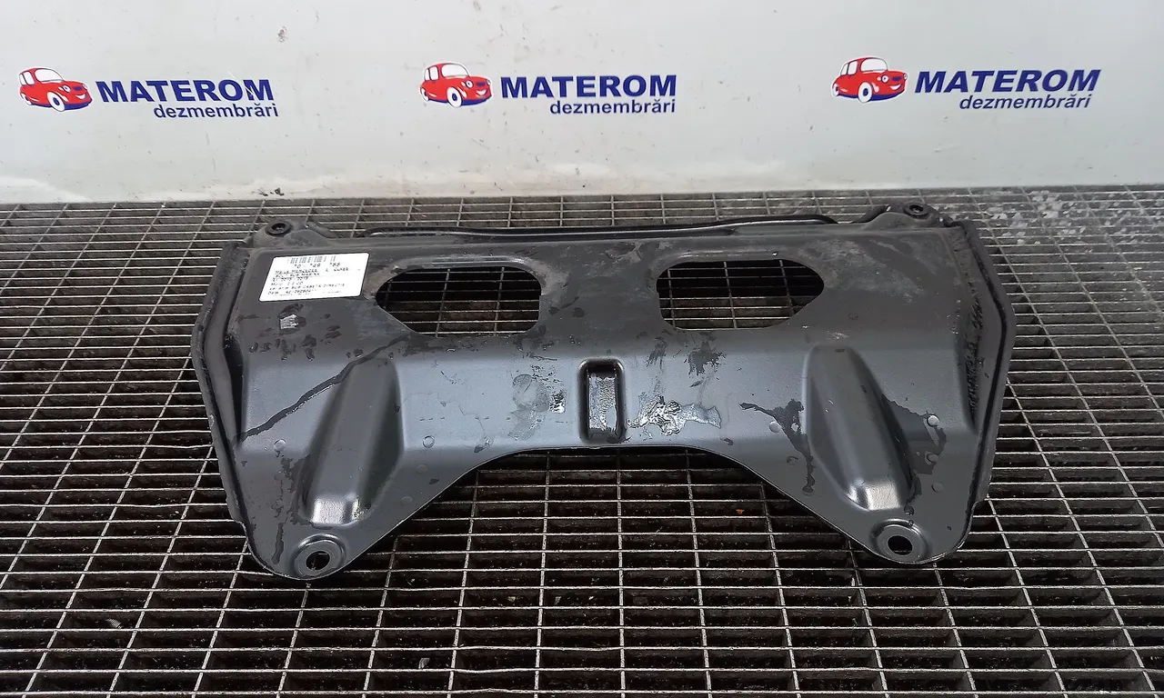 SCUT SUB MASINA MERCEDES E-CLASS 2009-2016