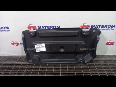 SCUT SUB MASINA
