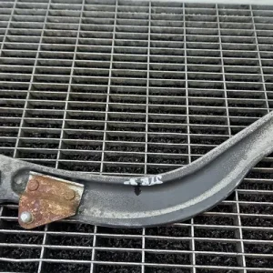 BRAT SPATE SUPERIOR STANGA
