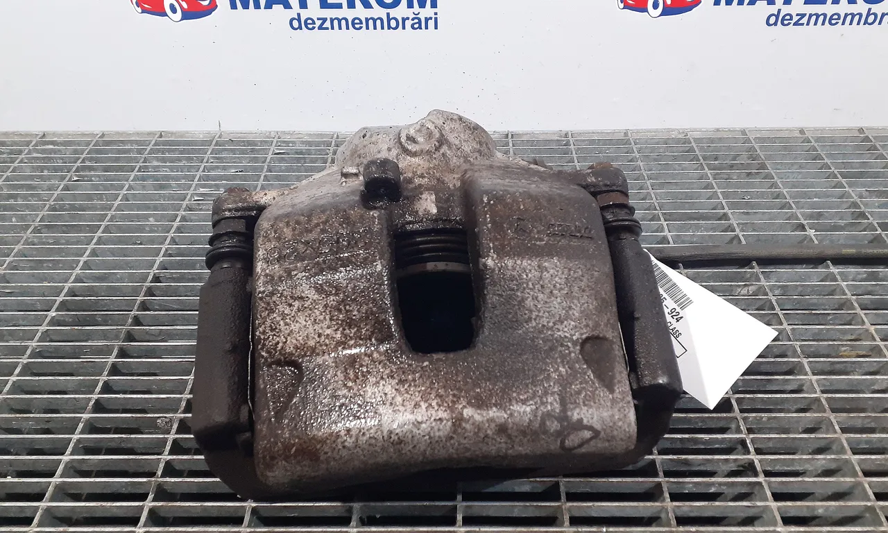 ETRIER FATA DREAPTA MERCEDES E-CLASS 2009-2016