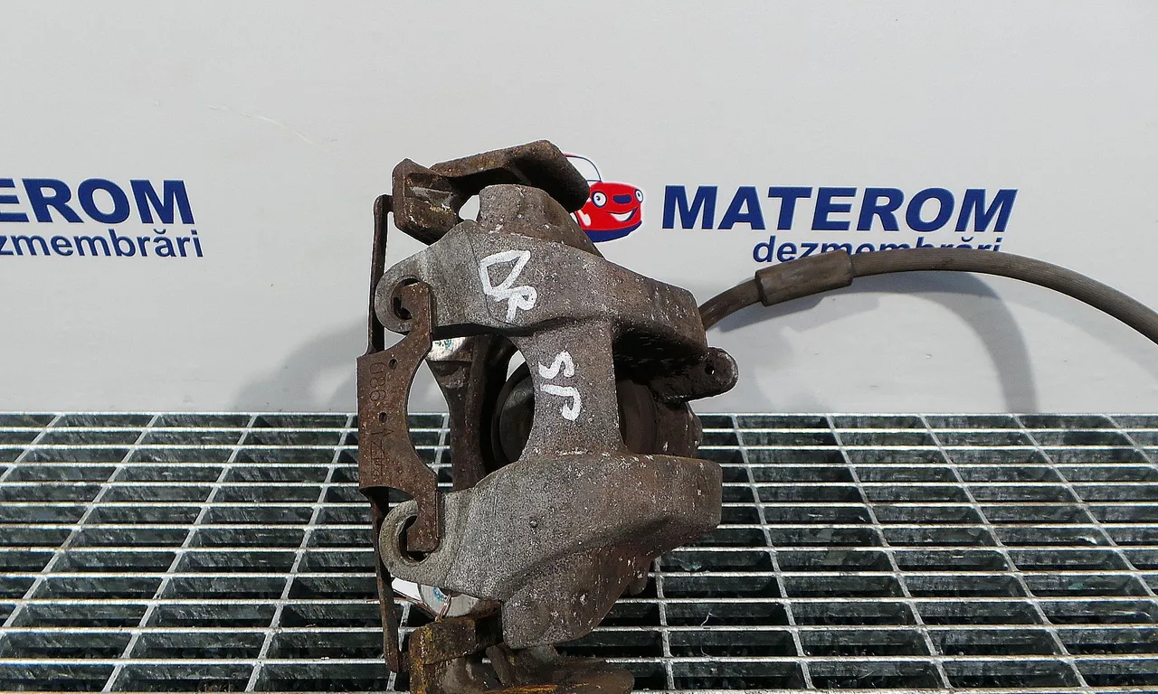 ETRIER SPATE DREAPTA MERCEDES E-CLASS 2009-2016
