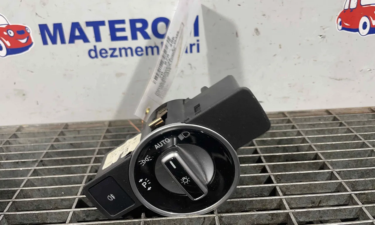 INTRERUPATOR LUMINI MERCEDES E-CLASS 2009-2016