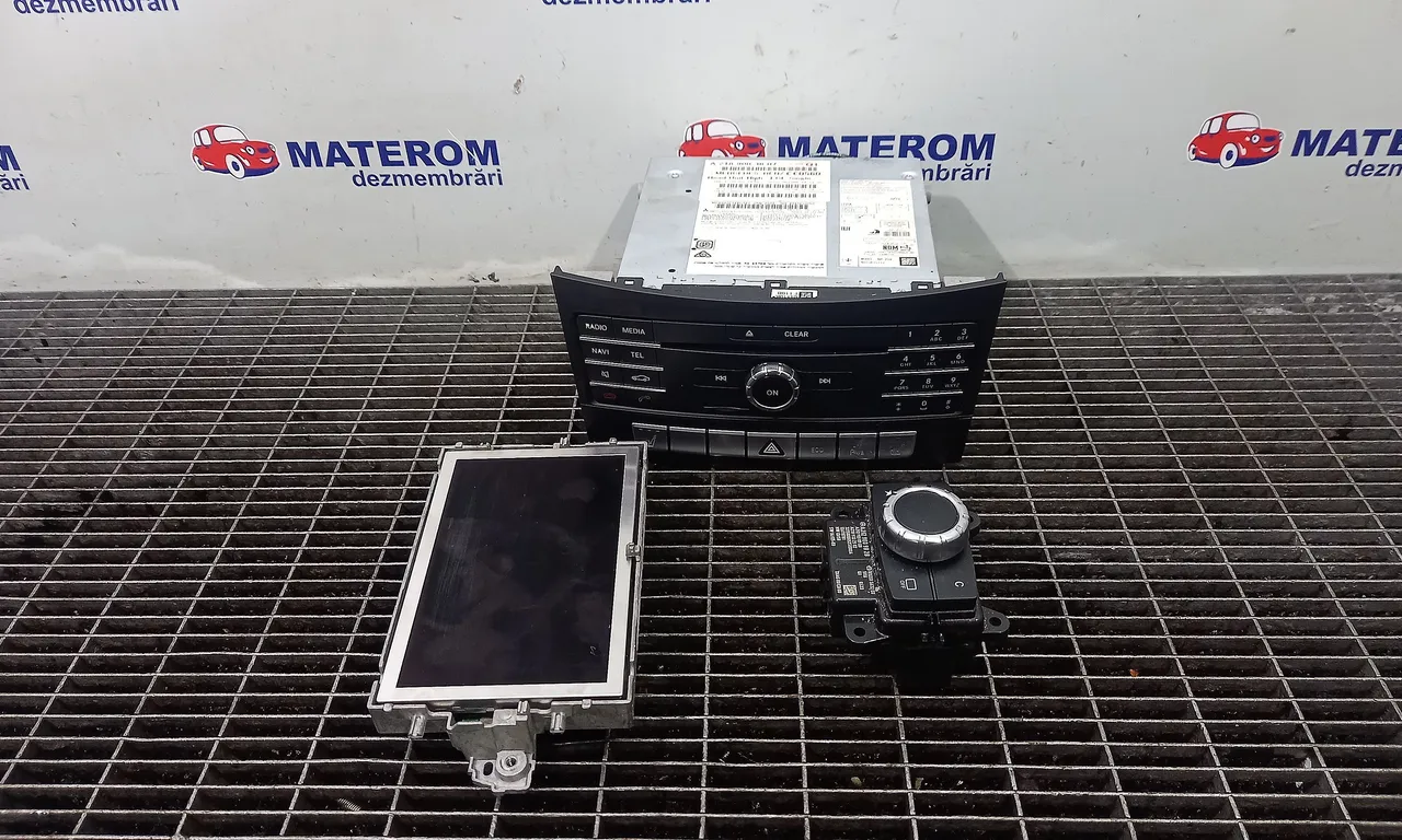 RADIO CD MERCEDES E-CLASS 2009-2016