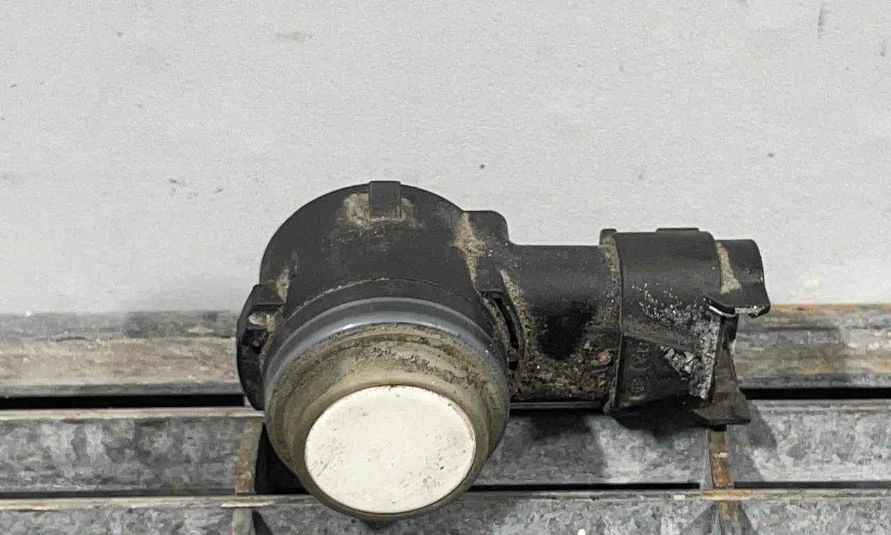 SENZOR PARCARE SPATE MERCEDES E-CLASS 2009-2016