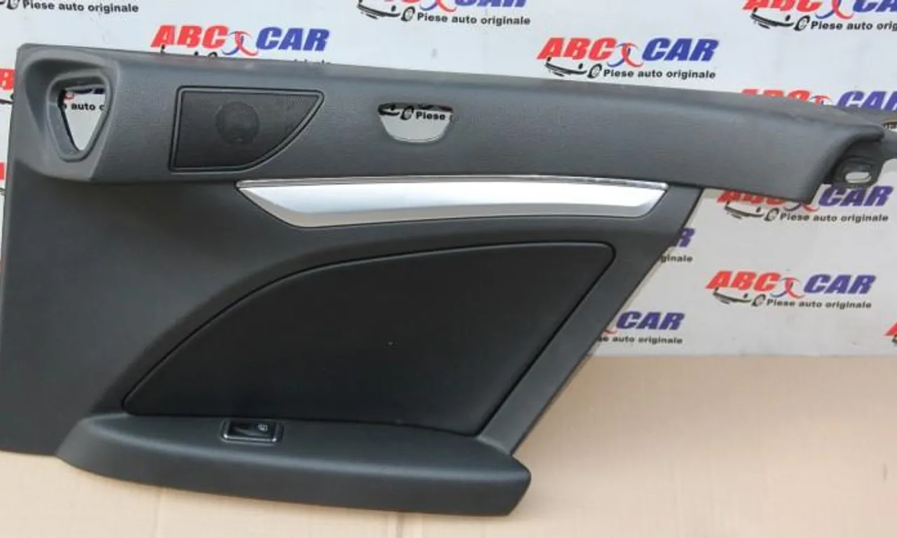 Tapiterie dreapta spate MERCEDES E-CLASS 2009-2016