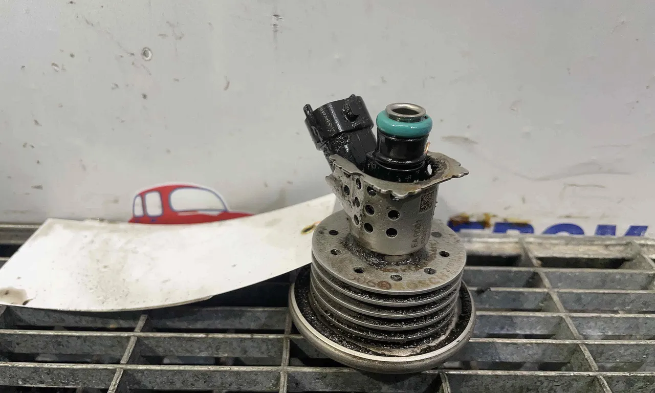 INJECTOR AD BLUE MERCEDES E-CLASS 2009-2016