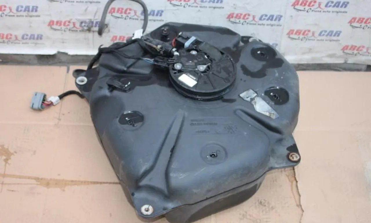 Rezervor ad-blue cu pompa MERCEDES E-CLASS 2009-2016