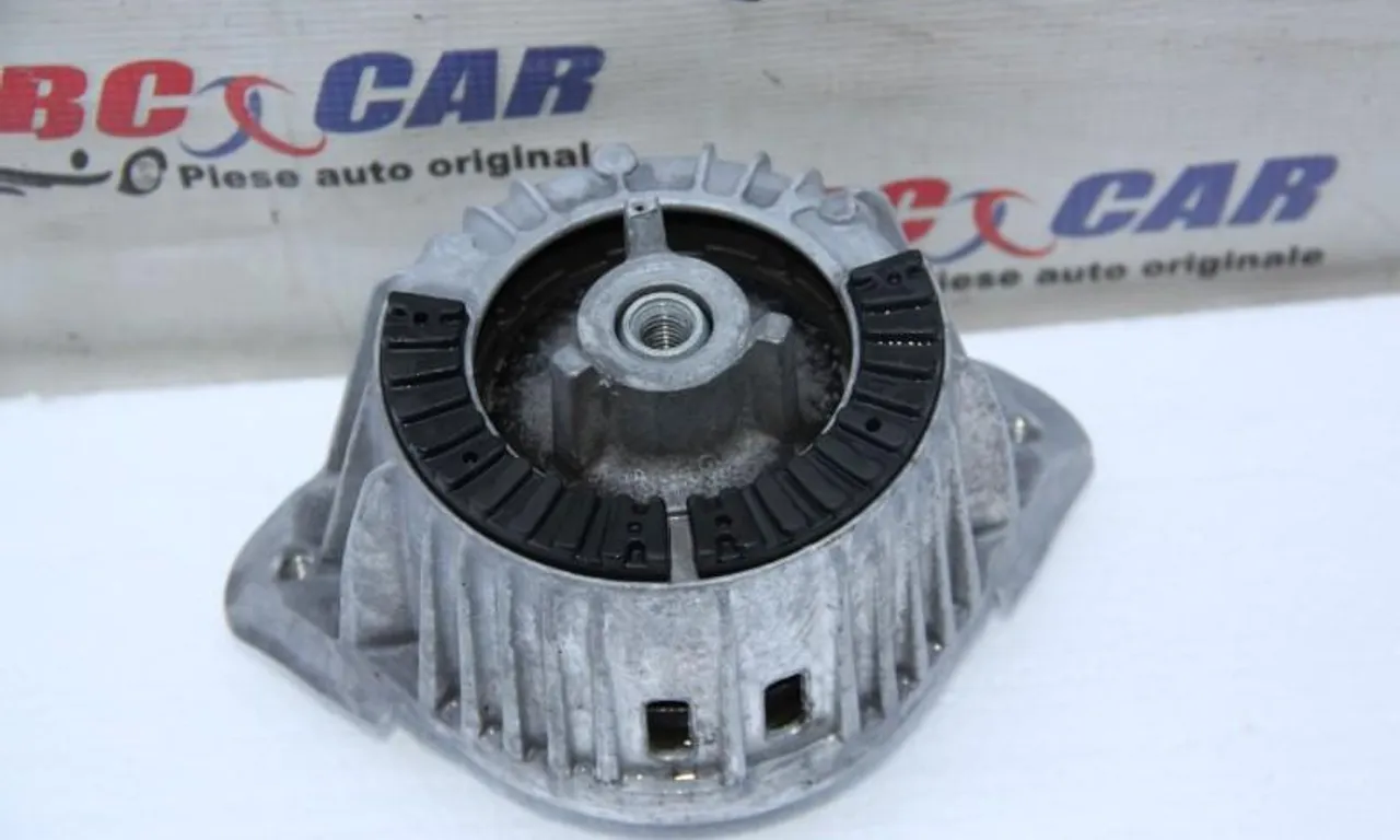Tampon motor dreapta MERCEDES E-CLASS 2009-2016