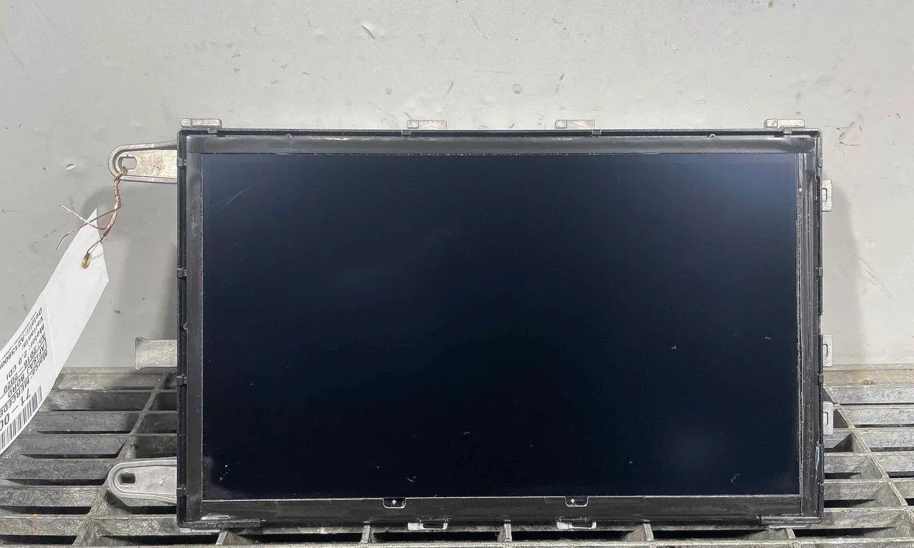 AFISAJ BORD MERCEDES E-CLASS 2016-2020
