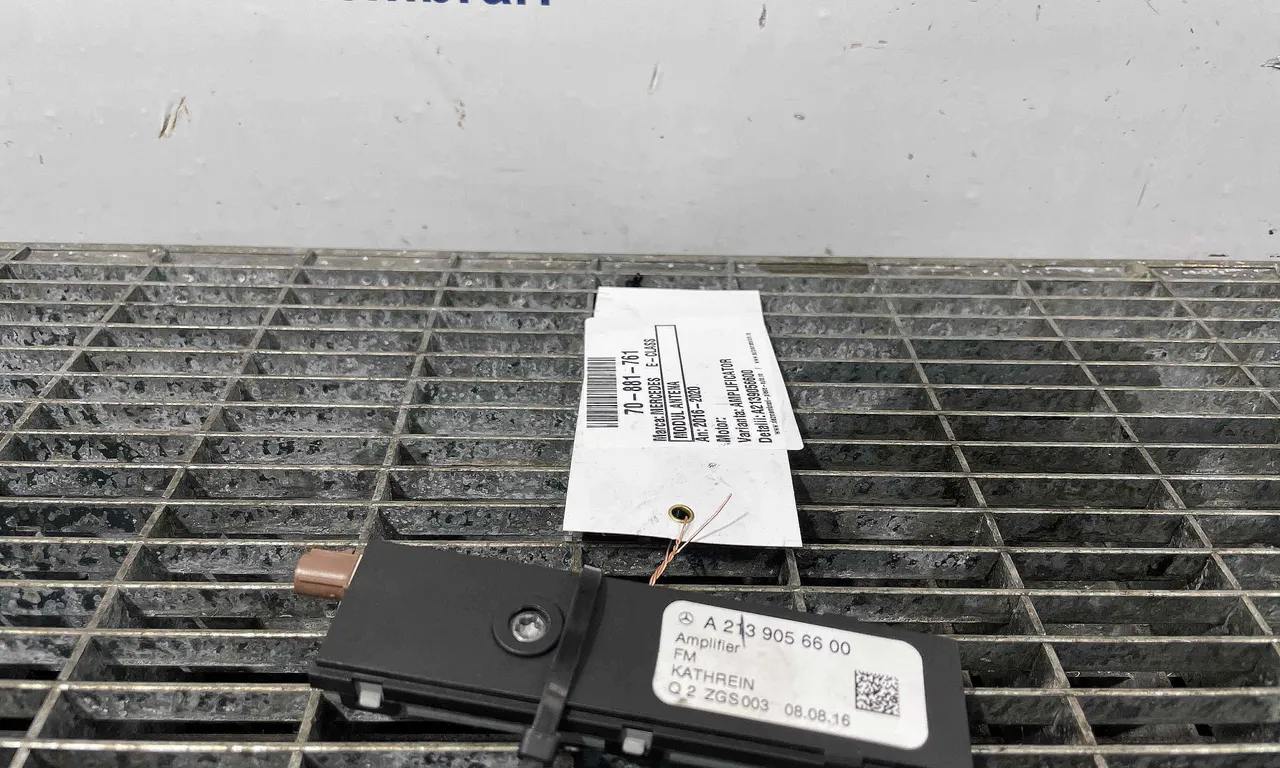 MODUL ANTENA MERCEDES E-CLASS 2016-2020