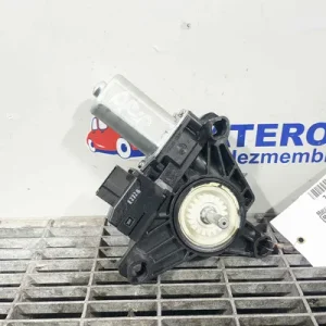 MOTORAS MACARA