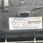 TABLOU COMANDA INCALZIRE MERCEDES E-CLASS E 220D (213.004) 2016-2020 oe-A2139054707, vedere laterala