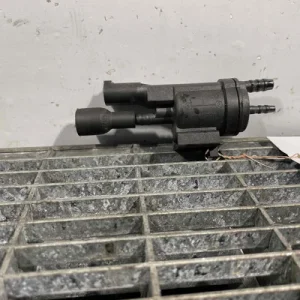 SUPAPA VACUUM