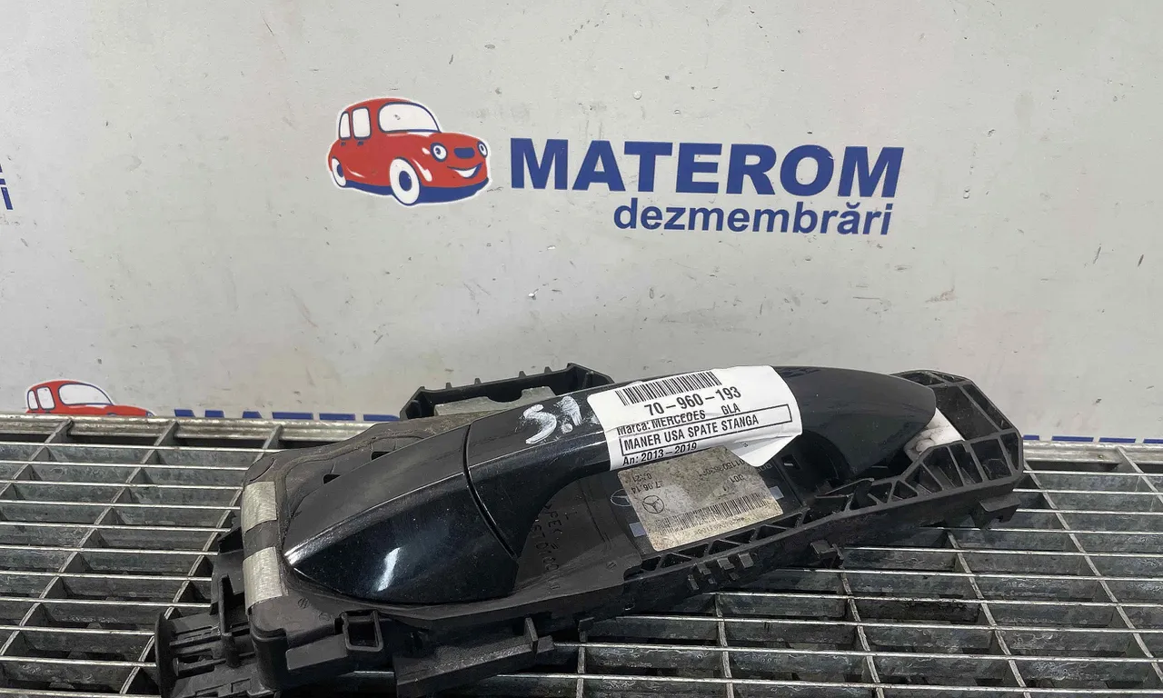 MANER USA SPATE STANGA MERCEDES GLA-CLASS 2013-2022