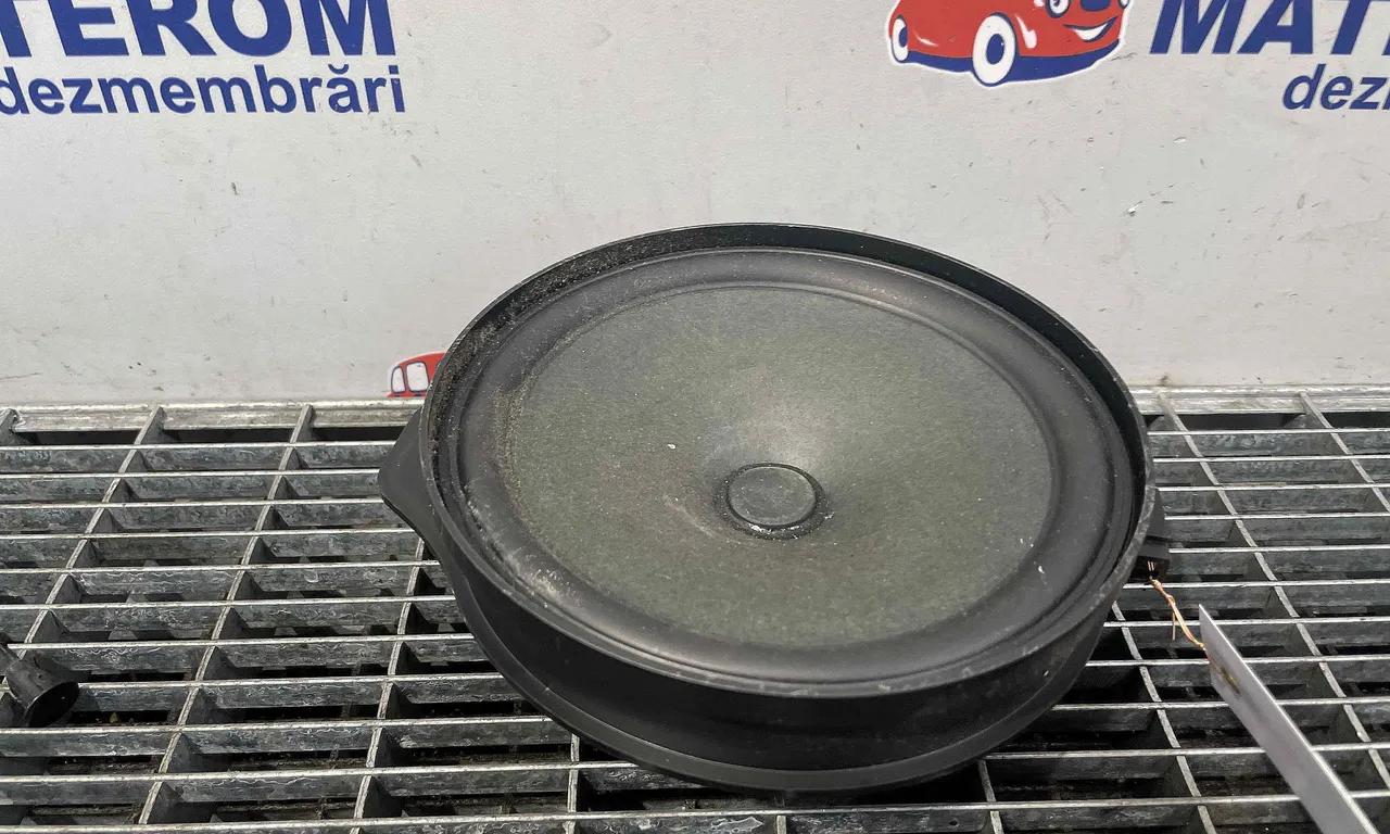 DIFUZOR AUDIO MERCEDES GLA-CLASS 2013-2022