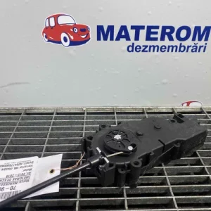 MOTORAS DESCHIDERE