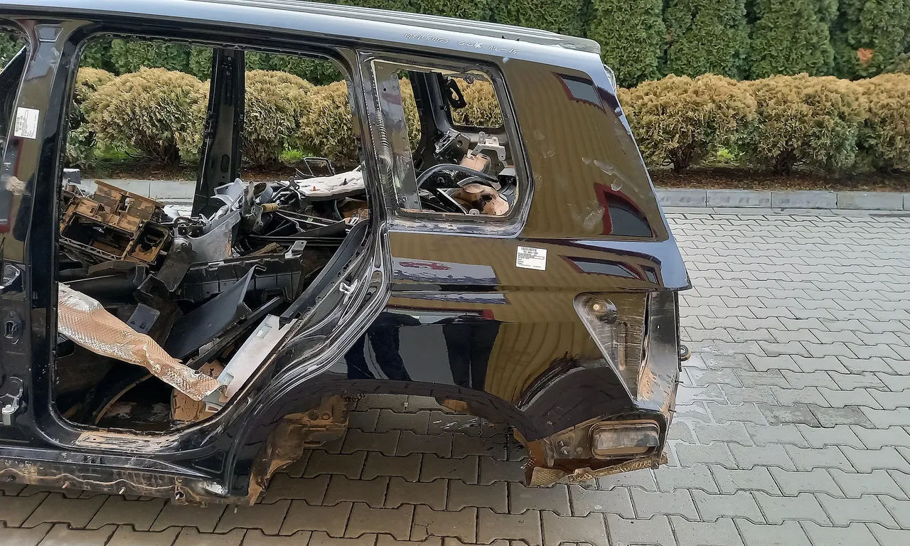 ARIPA SPATE STANGA MERCEDES GLK-CLASS 2008-2015