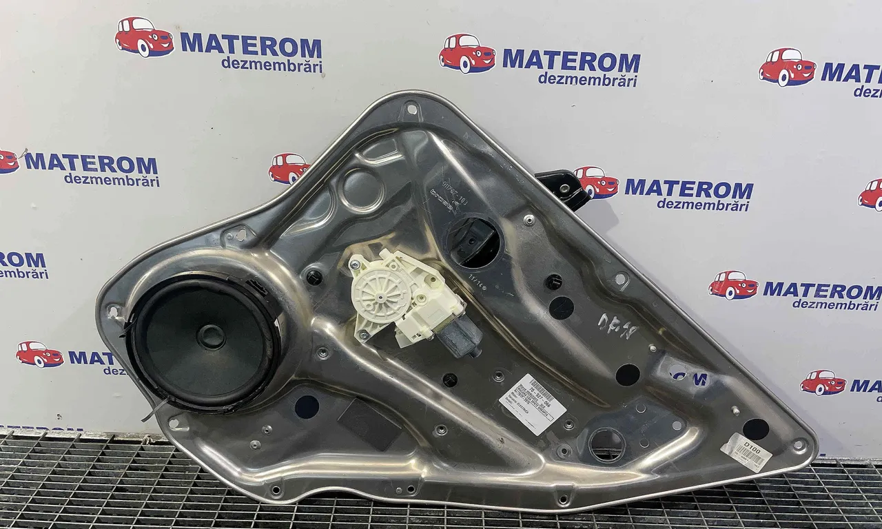 MACARA USA SPATE DREAPTA MERCEDES GLK-CLASS 2008-2015