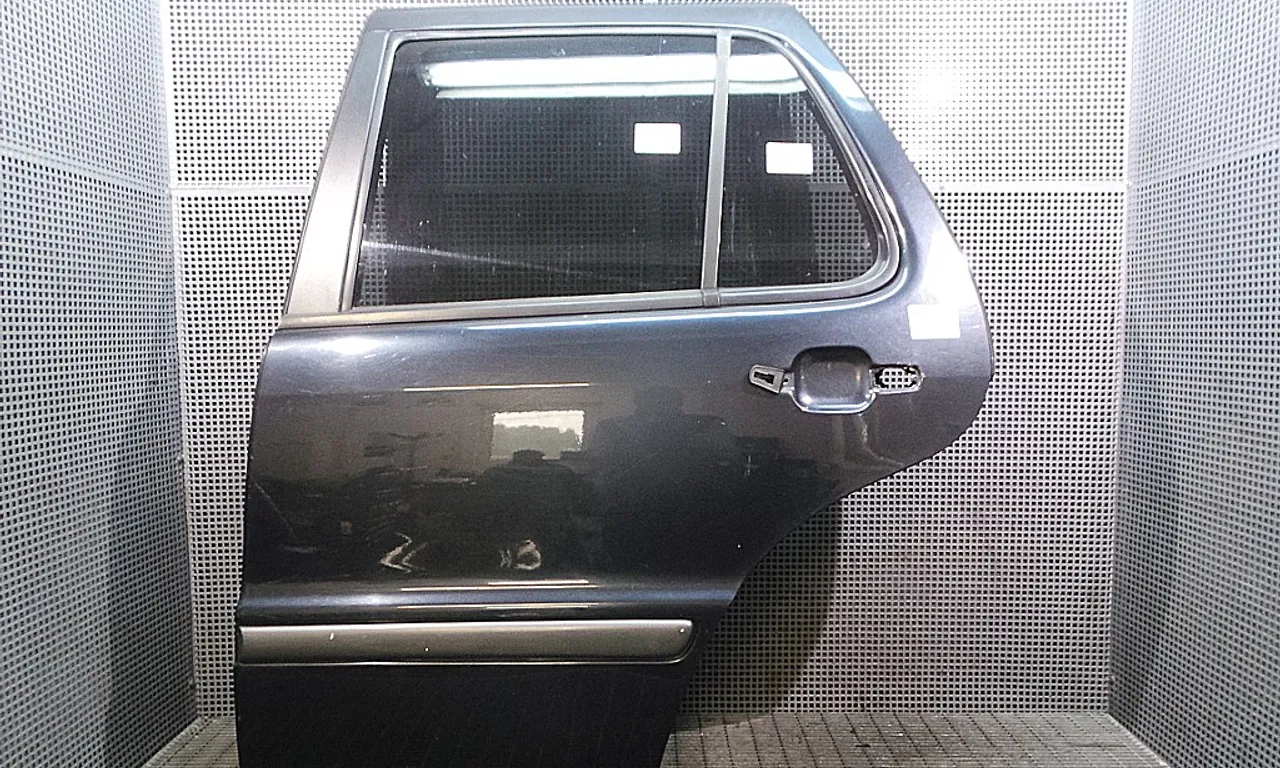 USA SPATE STANGA MERCEDES M-CLASS 1998-2005