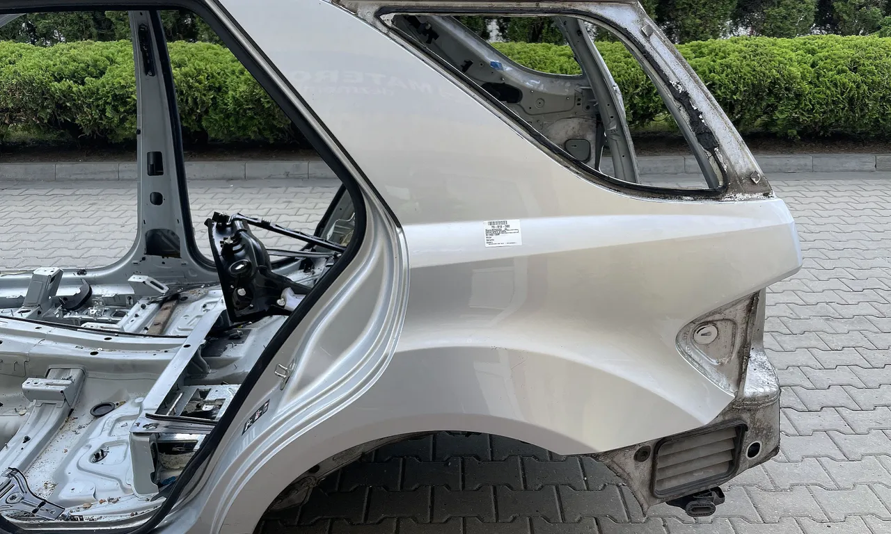 ARIPA SPATE STANGA MERCEDES M-CLASS 2005-2012