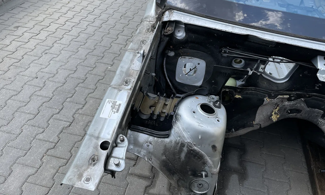 LONJERON DREAPTA MERCEDES M-CLASS 2005-2012