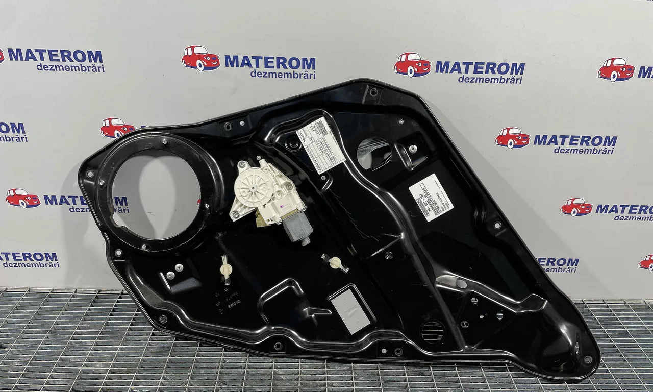 MACARA USA SPATE DREAPTA MERCEDES M-CLASS 2005-2012