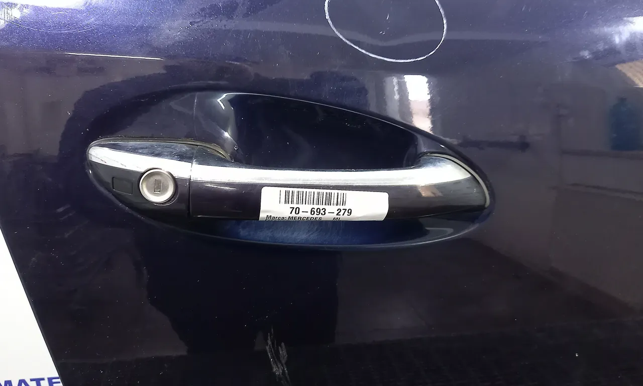 MANER USA FATA DREAPTA MERCEDES M-CLASS 2005-2012