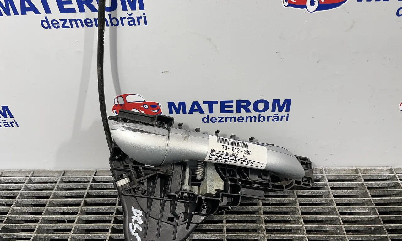 MANER USA SPATE DREAPTA MERCEDES M-CLASS 2005-2012