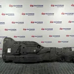 SCUT SUB MASINA MERCEDES M-CLASS ML 300 CDI 4-matic (164.121) 2005-2012 oe-A1646101708, vedere frontata