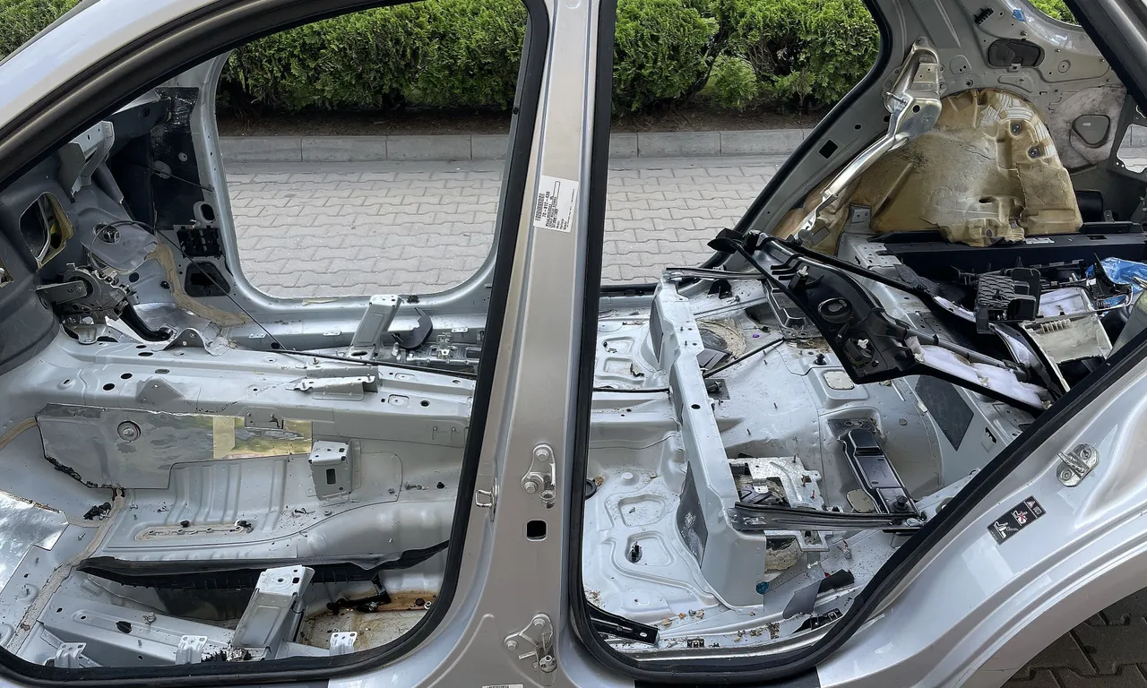STALP MIJLOC STANGA MERCEDES M-CLASS 2005-2012