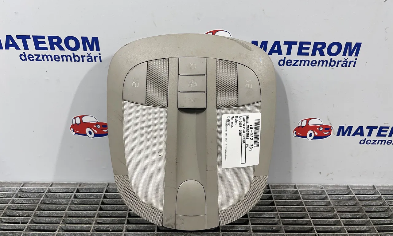 LAMPA PLAFONIERA MERCEDES M-CLASS 2005-2012