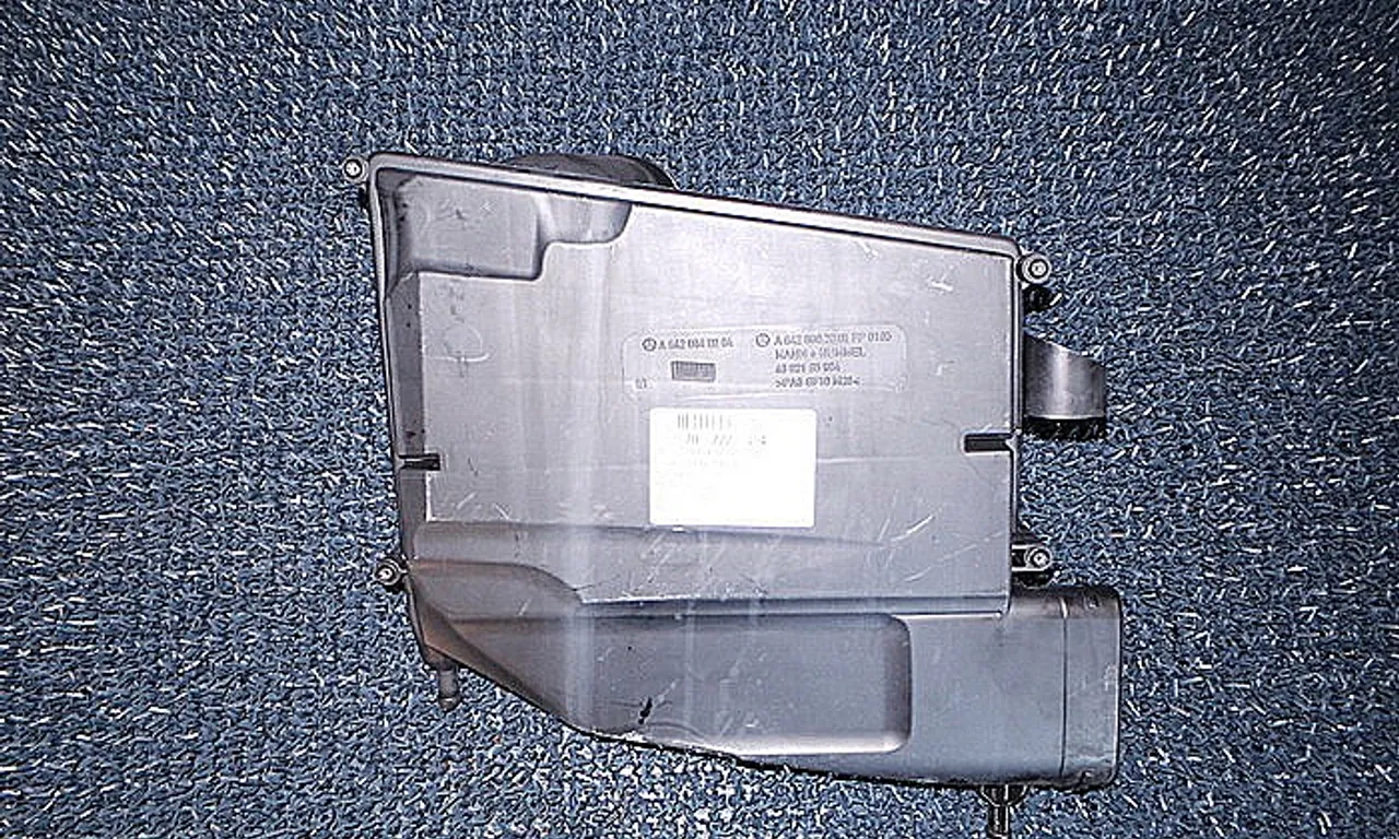 CARCASA FILTRU AER MERCEDES M-CLASS 2005-2012